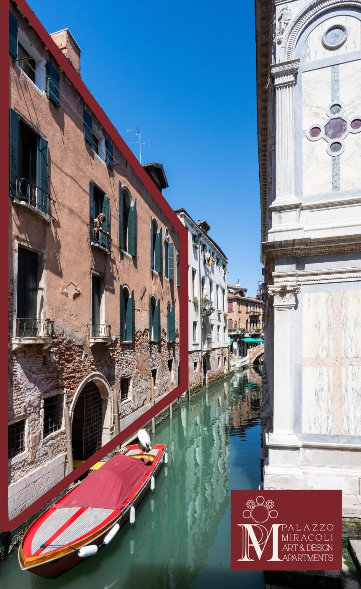 Palazzo Miracoli Apartments Venesia Bagian luar foto