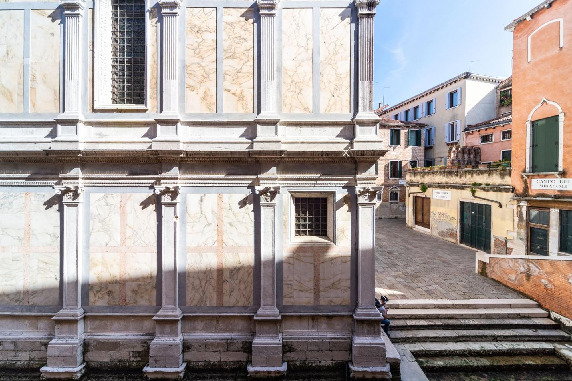 Palazzo Miracoli Apartments Venesia Bagian luar foto